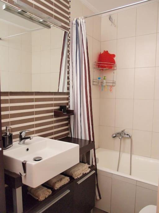 Casa Nostra โวโลส ภายนอก รูปภาพ